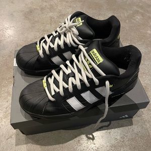 adidas Originals Mens Superstar deprecated Sneakers